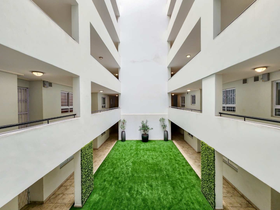 1 Bedroom Property for Sale in Salt River Western Cape